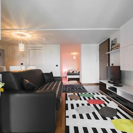 Apartamento New Luxury Attic Santa Giulia Expo Milán Exterior foto
