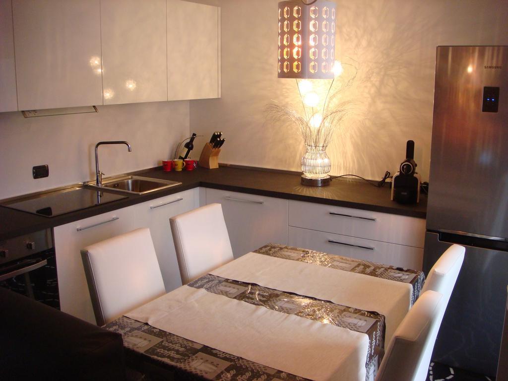 New Luxury Attic Santa Giulia Expo Appartement