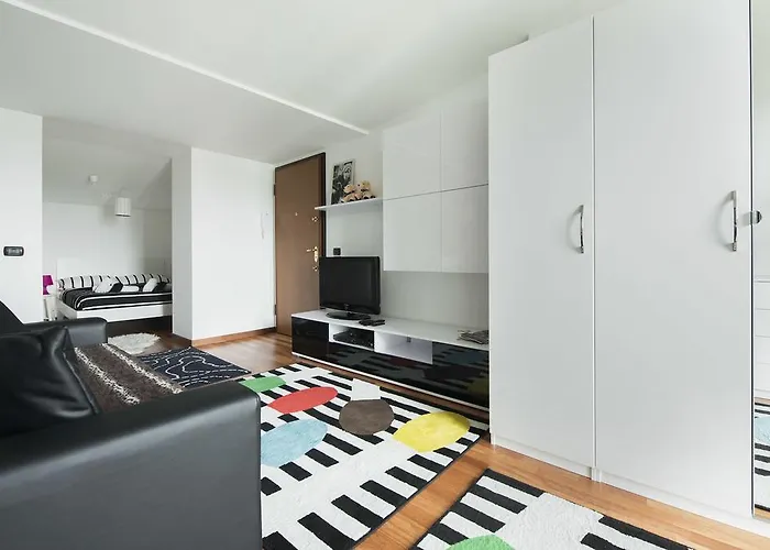 New Luxury Attic Santa Giulia Expo